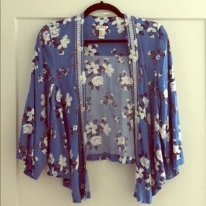 Forever 21 high low cropped floral kimono jacket